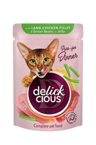 Delickcious Pełnoporcjowa karma dla kotów Kawałki z jagnięciną, kurczakiem i fasolką w galarecie (85g)